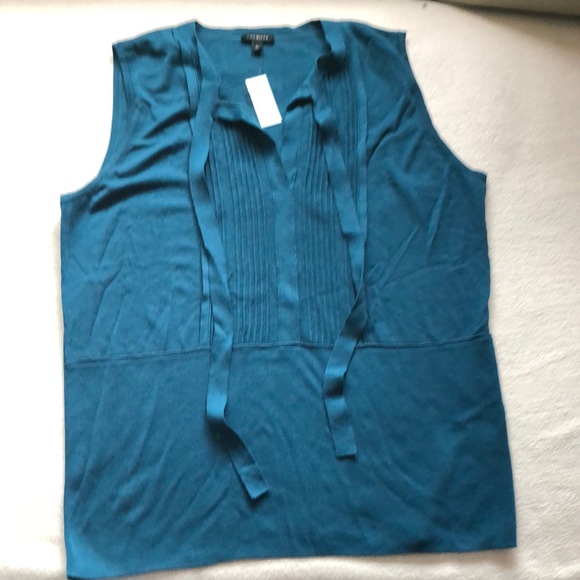 Talbots sleeveless top - Picture 1 of 2
